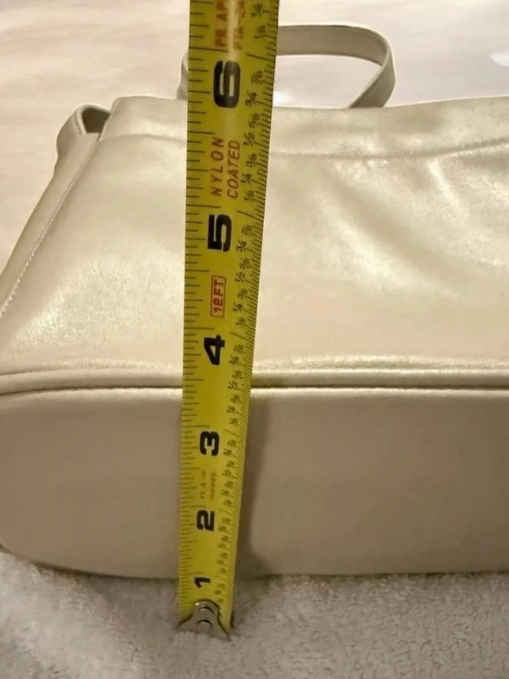 Gianni Bernini Cream Faux Leather Shoulder Bag